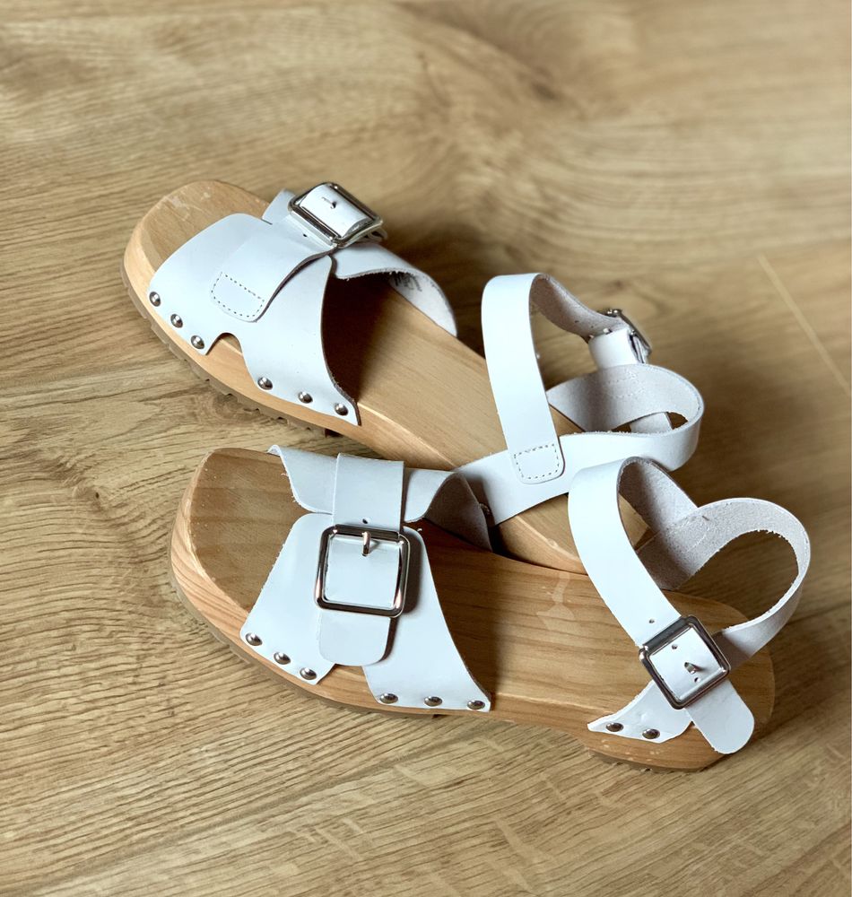 Zara drewniaki drewniane sandały