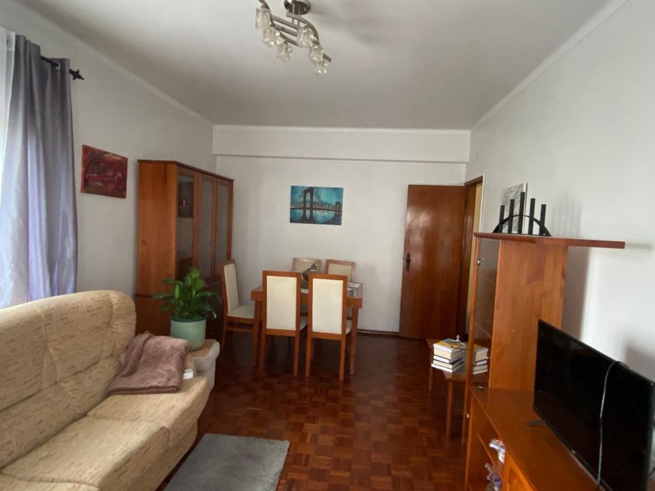 Aluga-se T3 em Rio Maior