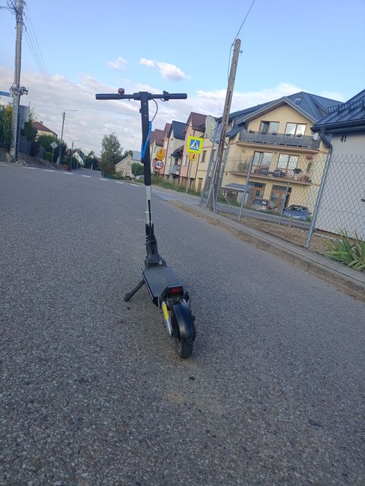 Hulajnoga elektryczna