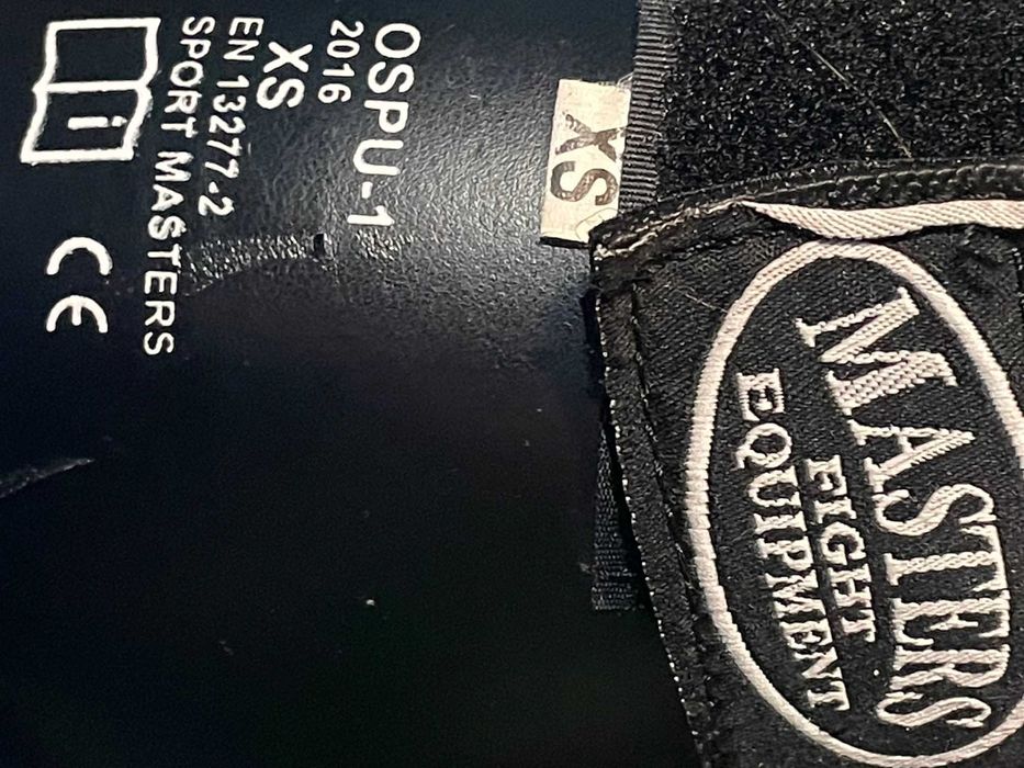 Rękawice + ochraniacze na stopy - 6-10 lat