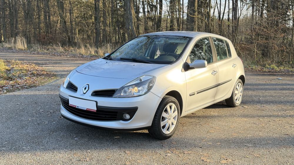 Renault Clio III 1.6 BENZ 88KM climatronic 5drzwi Zarej w PL