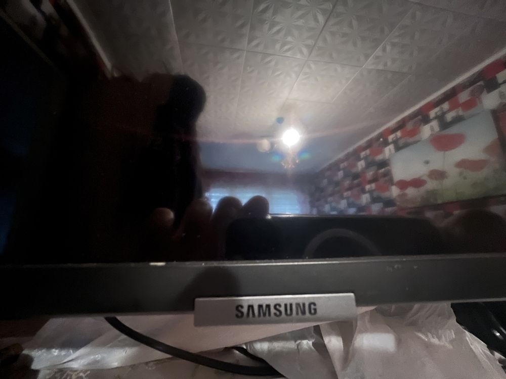 Telewizor samsung 43 całe