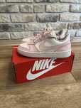 Buty sprtowe Nike roz. 40 PINK