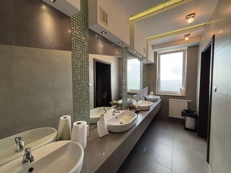 Na sprzedaż- kompleks gastronomiczno-usługowy