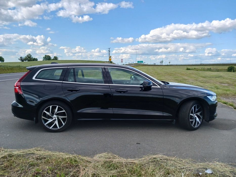 Sprzedam Volvo V60 III, 190 KM, bezproblemowe auto, gotowe do jazdy