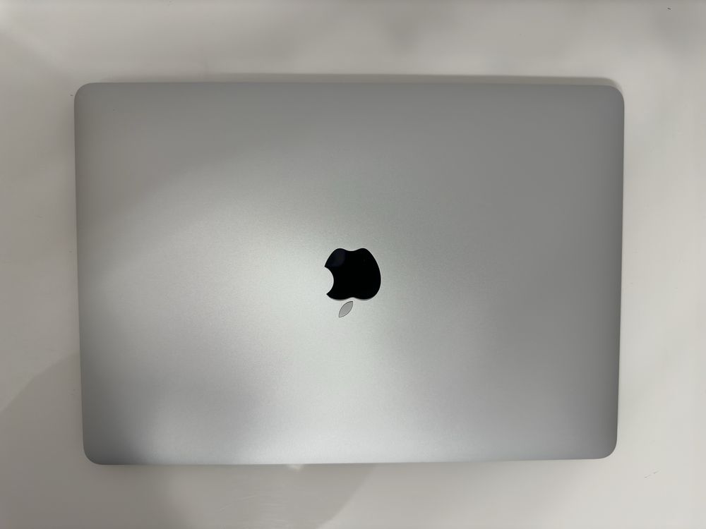 Apple MacBook Air M1 13,3” 16GB RAM 256GB SSD Srebrny