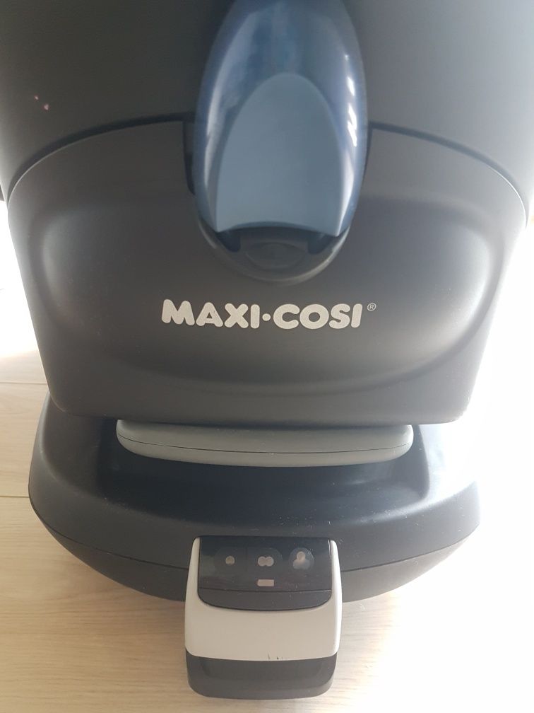 Fotelik Maxi-Cosi Cabriofix 0-13 kg + baza