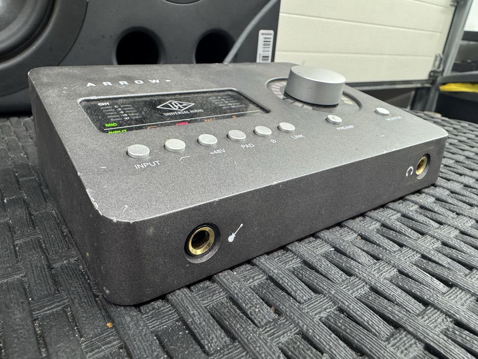 Uad universal audio apollo arrow okazja 35 pluginow o wartosci 3000usd