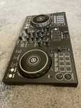 Pioneer DJ DDJ-400 konsola | kontroler | mikser