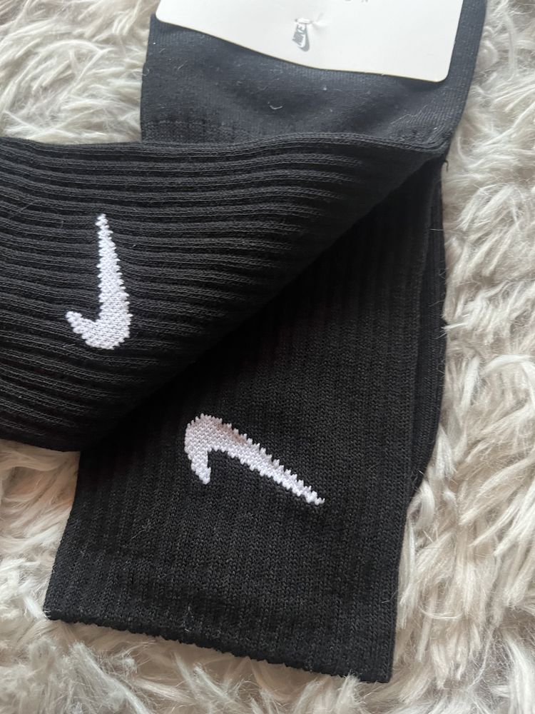 Czarne skarpetki nike drill drip jordan