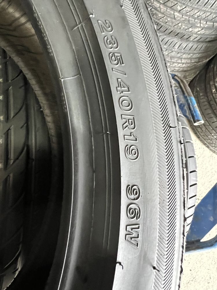 235/40/19 R19 Bridgestone Potenza S001 4шт новые