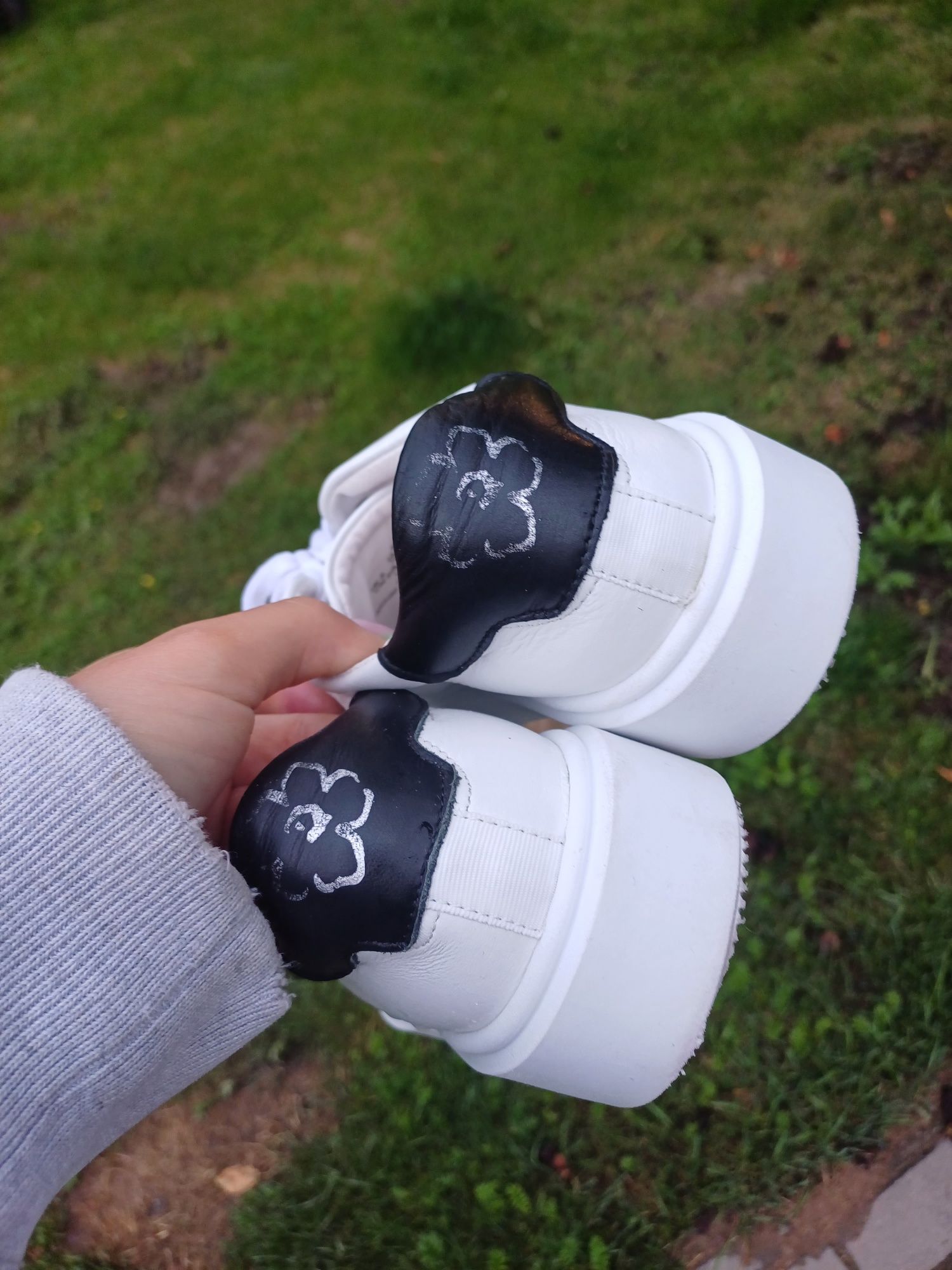 Damskie buty skórzane ted Baker