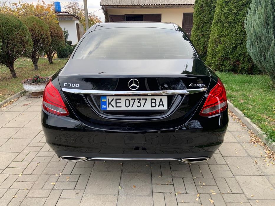 Mercedes-benz c300 4matik