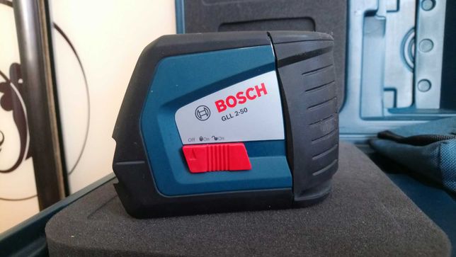 Уровень лазерный нивелир BOSCH GLL2-50 Professional