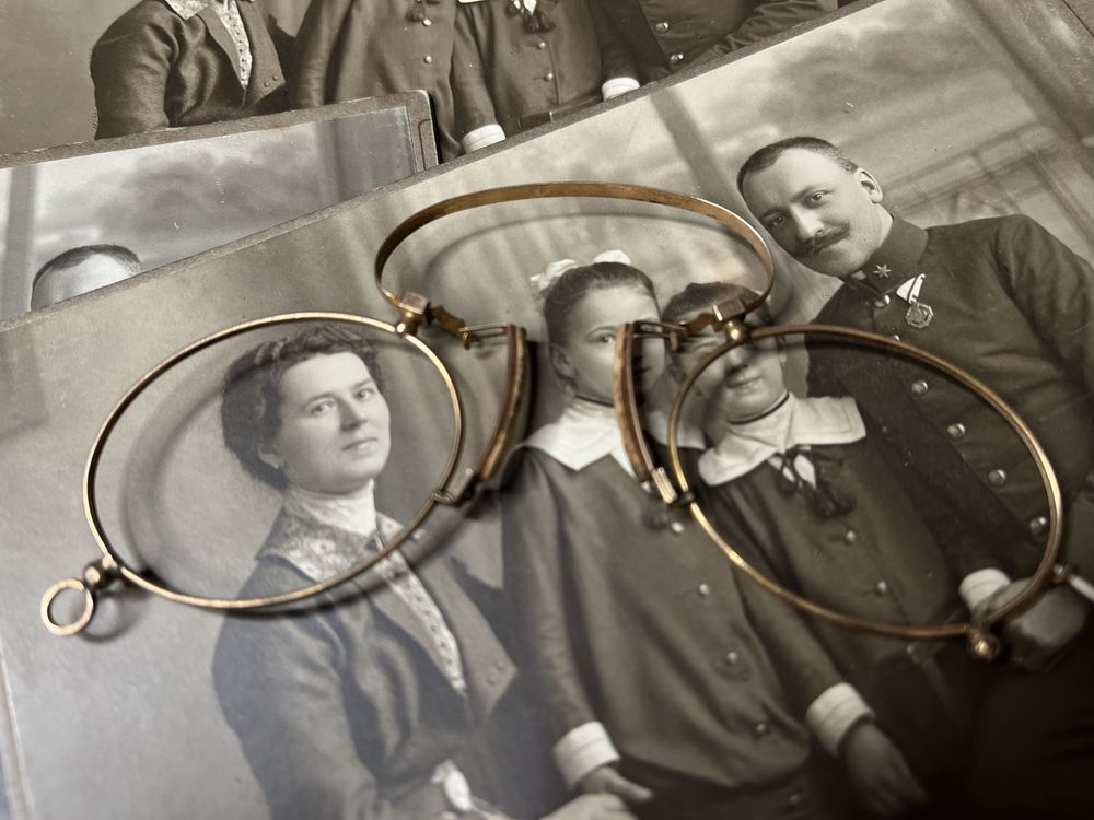 Antyczne  zabytkowe okulary
