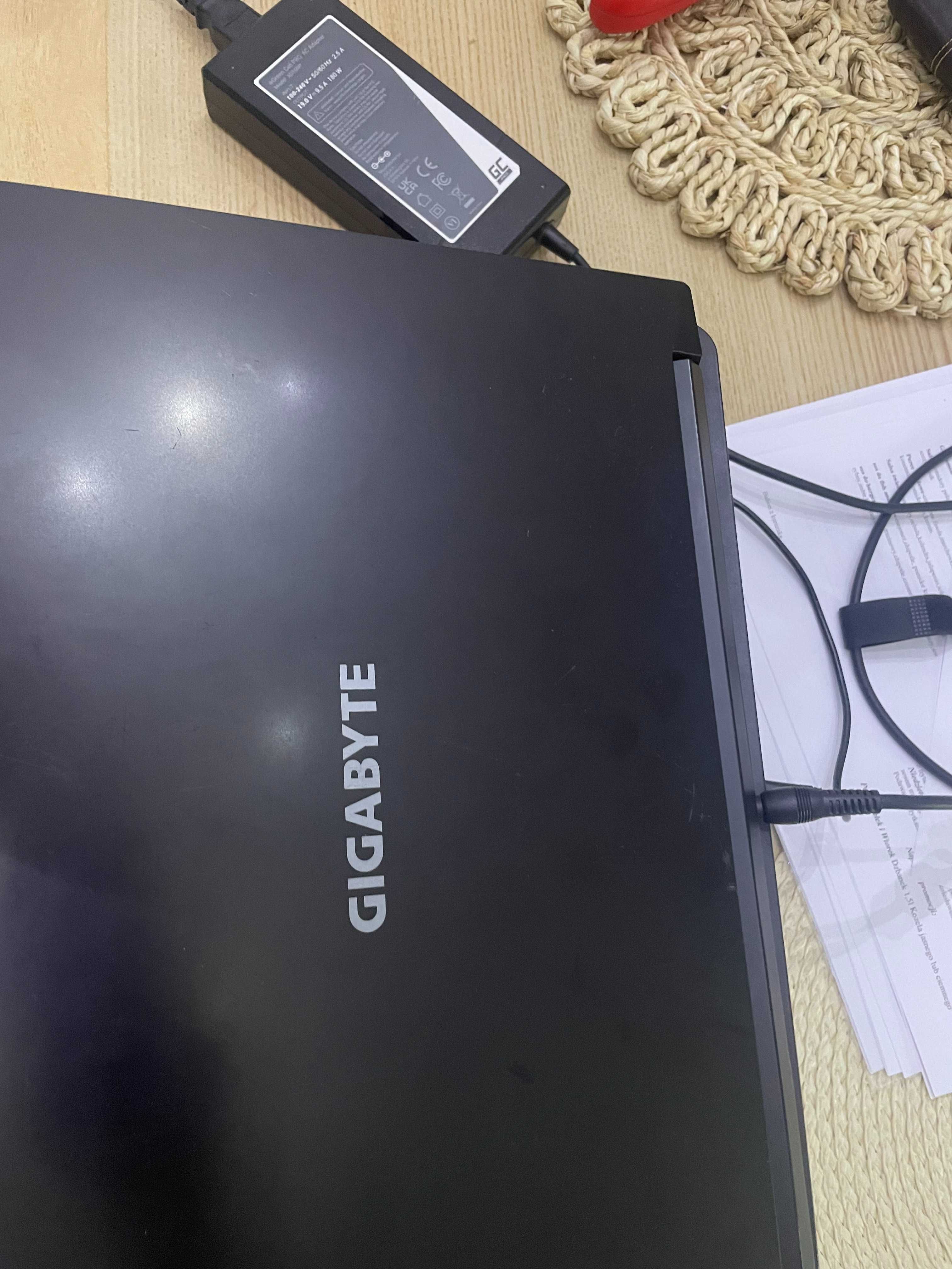 Laptop Gigabyte G5 KD (Mocny, do gier) i5/16GB/RTX3060/1TBssd