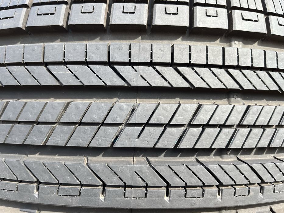 255/70 r16 Continental CrossContact RX 24 г НОВАЯ Резина всесезонная