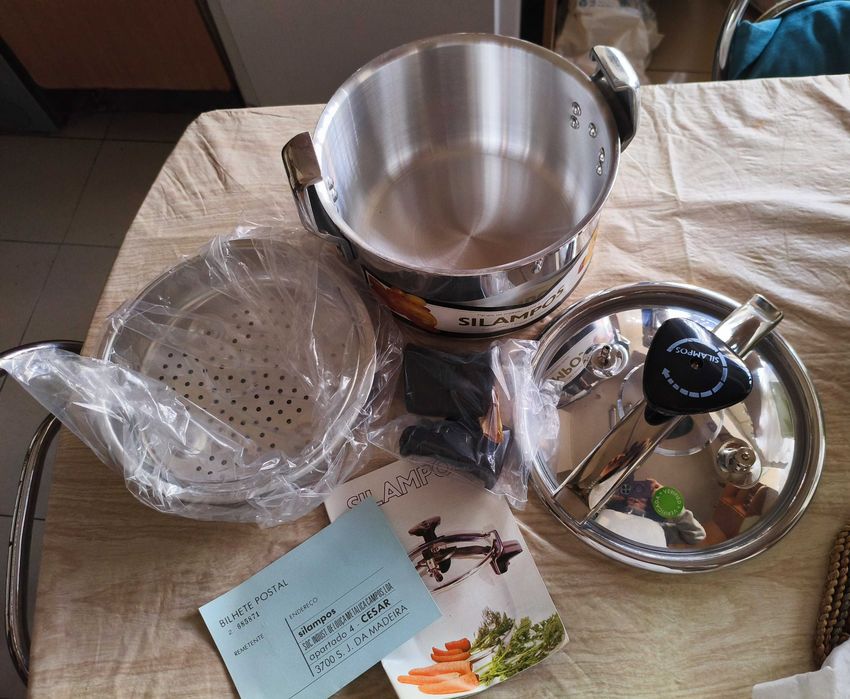 Panela de Pressão Silampos 4,5 litros nova