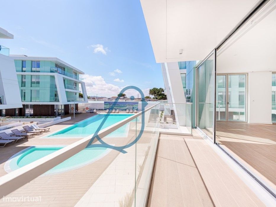 T3 de Prestígio - Primeira Linha Mar - São Martinho do Porto