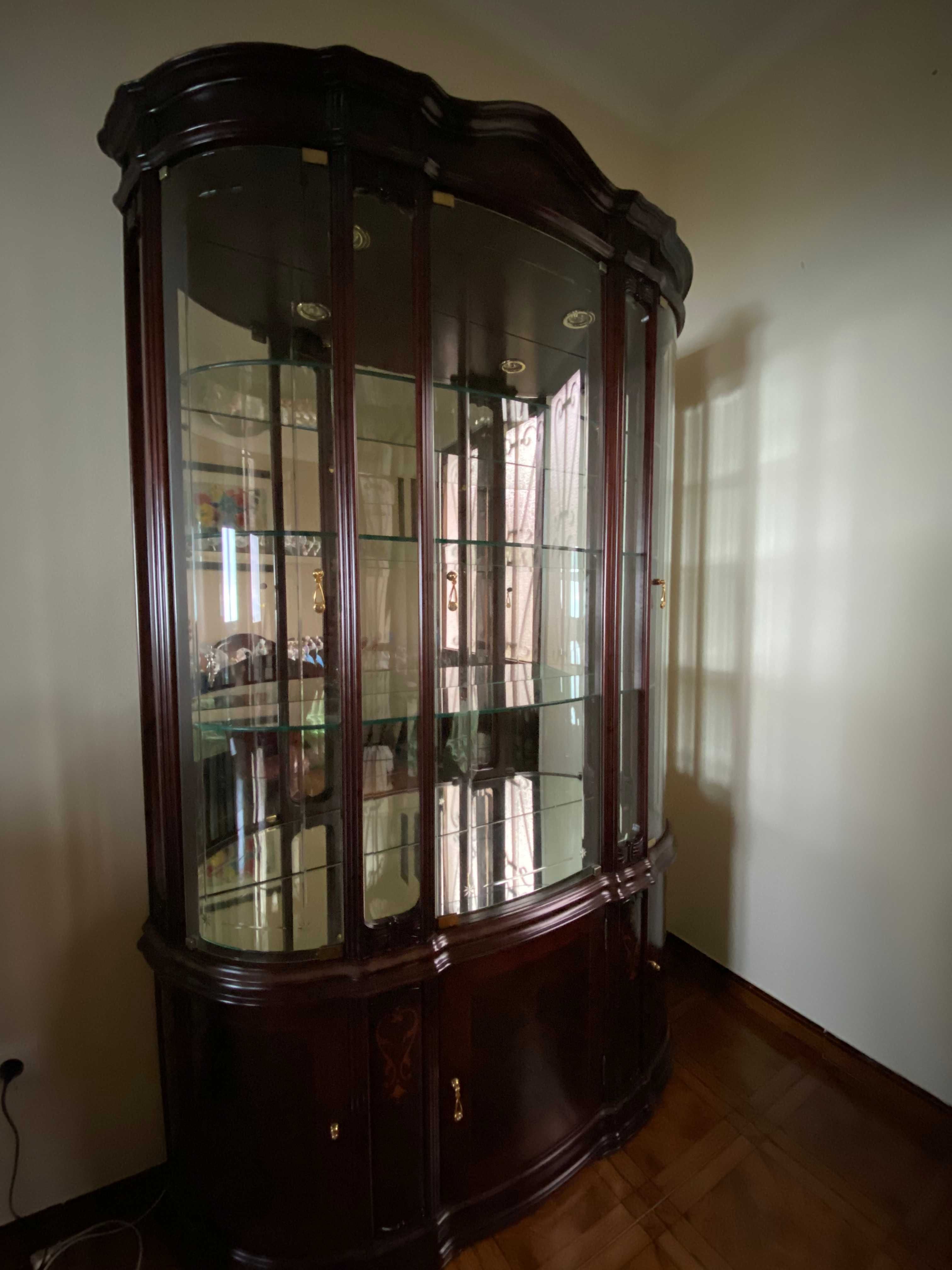 Vitrine wood and glass