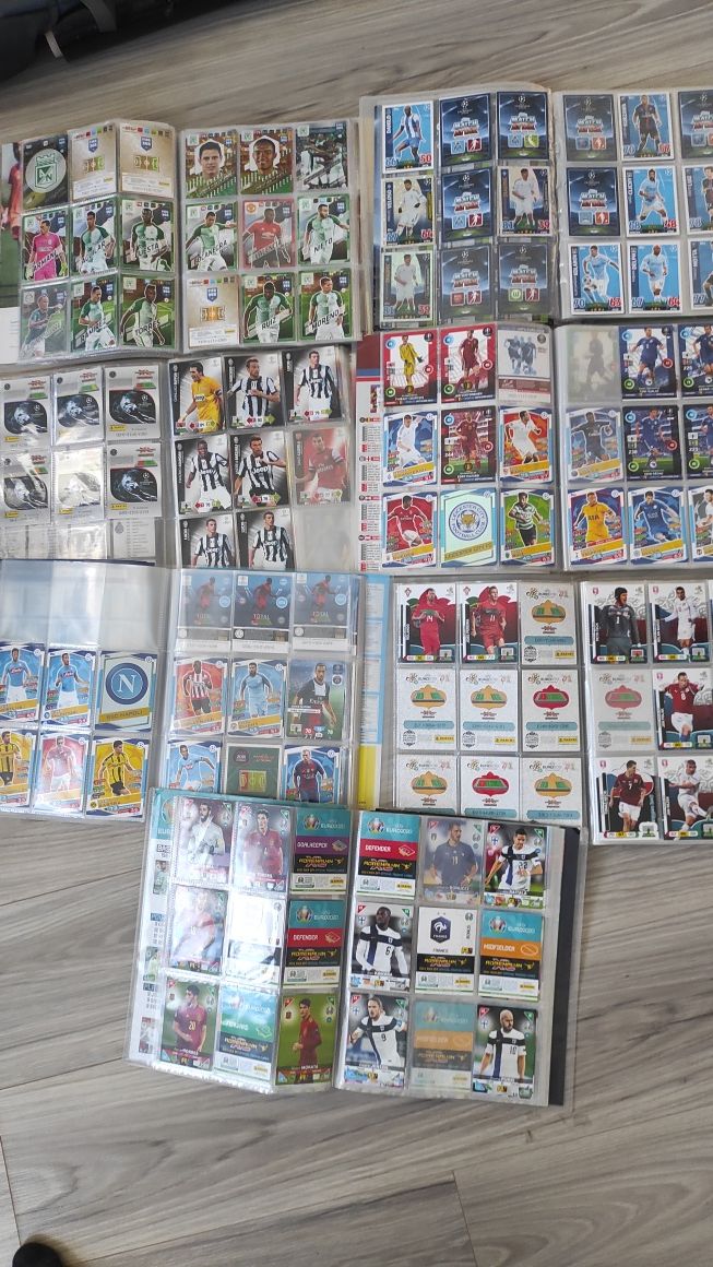9 albumów panini ponad 1000 kart kolekcjonerskich