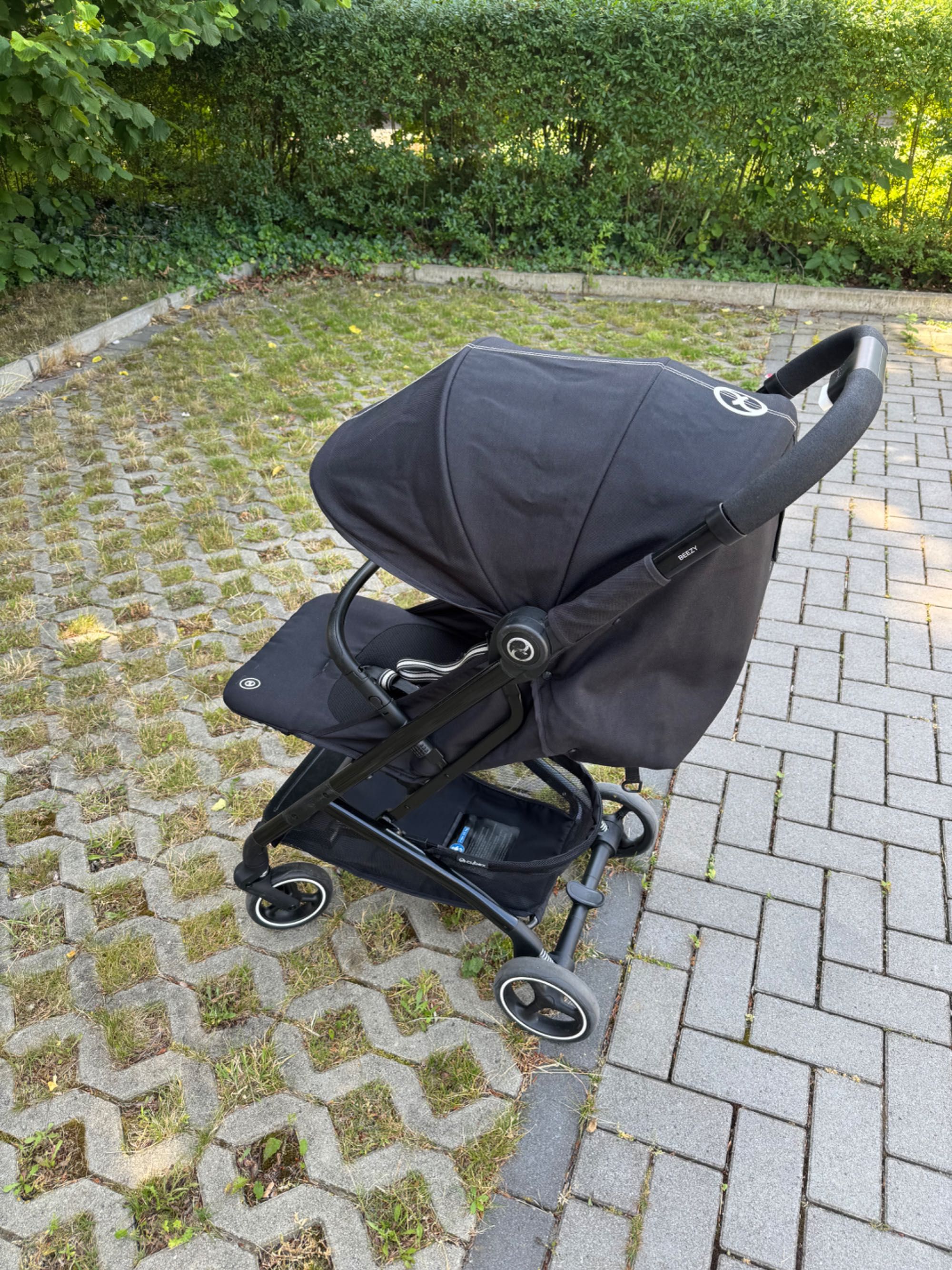 Коляска Cybex Beezy