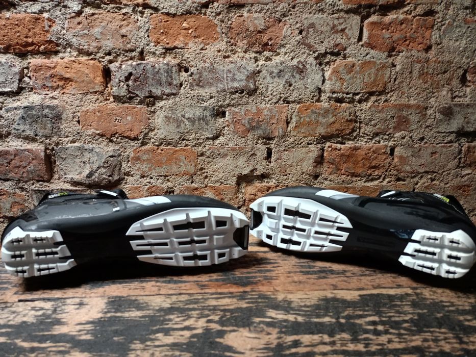 Buty do nart biegowych Fischer XC comfort PRO 47 NNN nowe