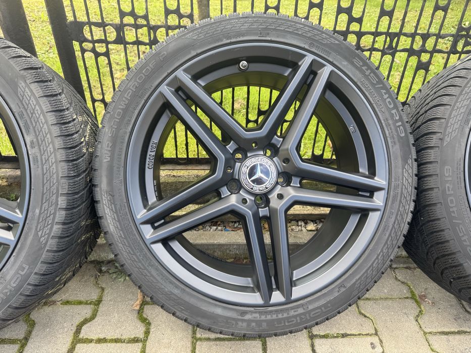 Koła zimowe Mercedes E-klasa W213 CLS C257 245/40R19 Nokian