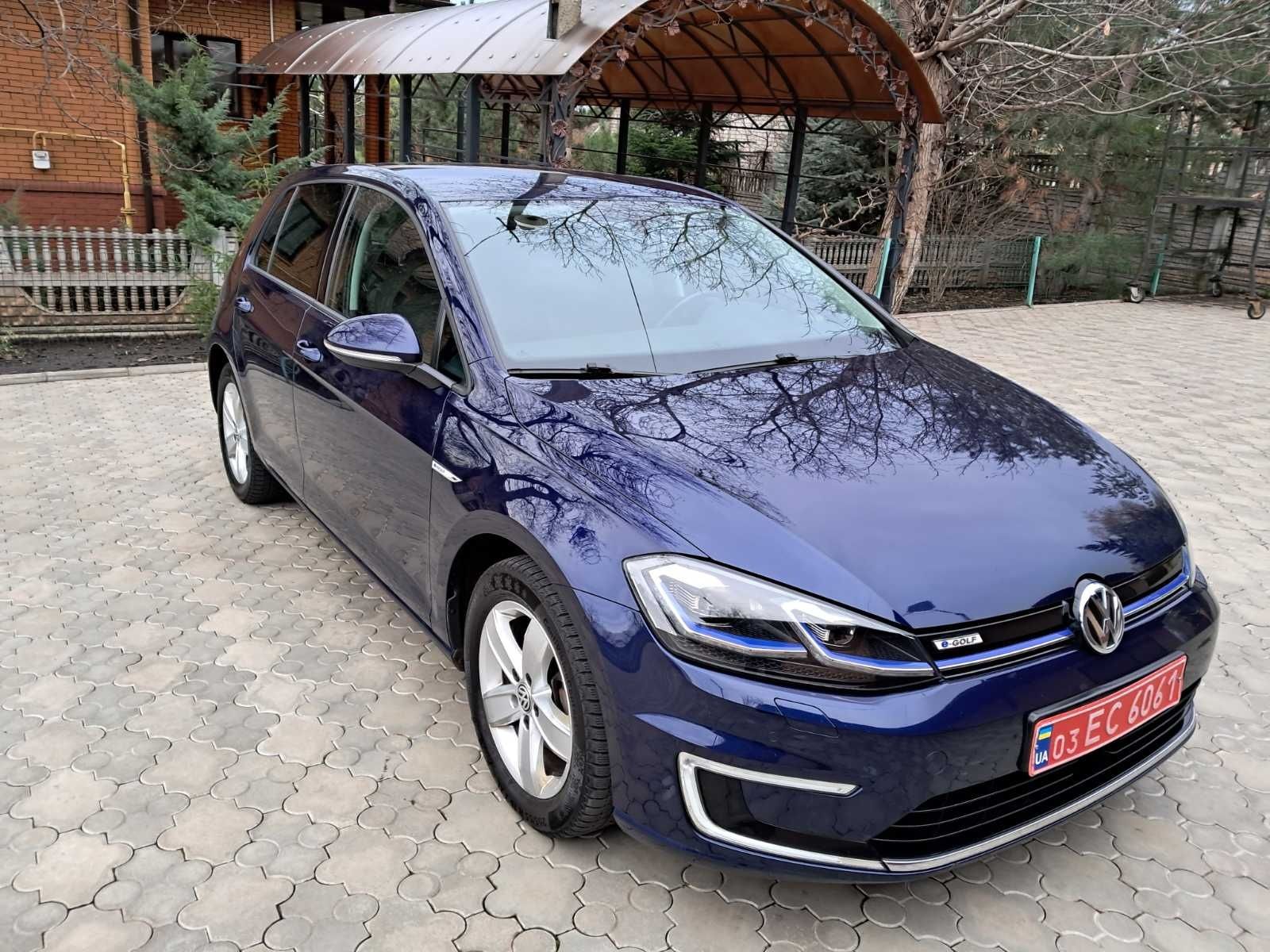 Продам Volkswagen e-golf 36kw 2018