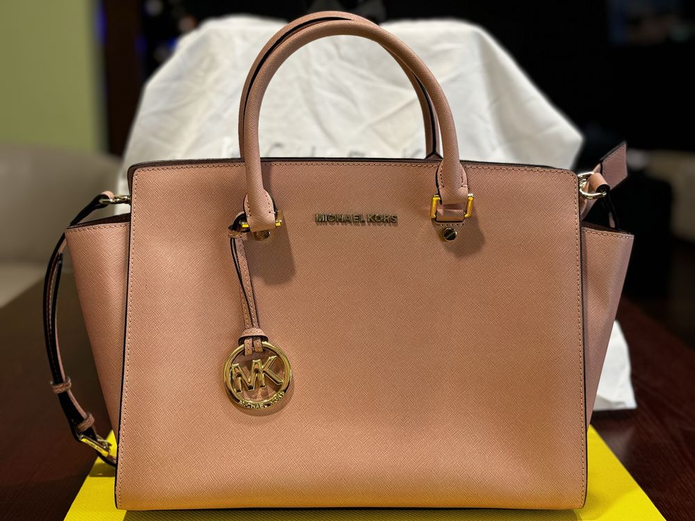 Сумка Michael Kors рожева