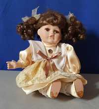 Śliczna porcelanowa lalka 29 cm