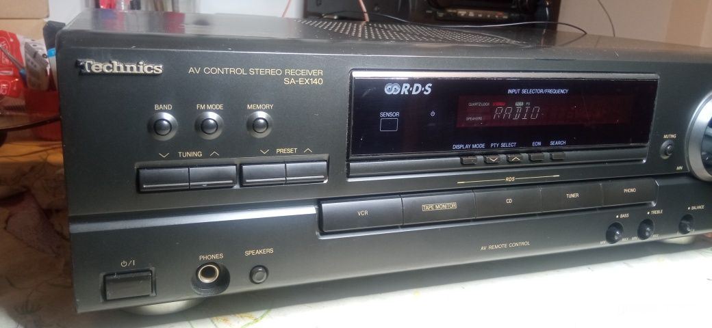 Amplituner stereo Technics SA-EX140