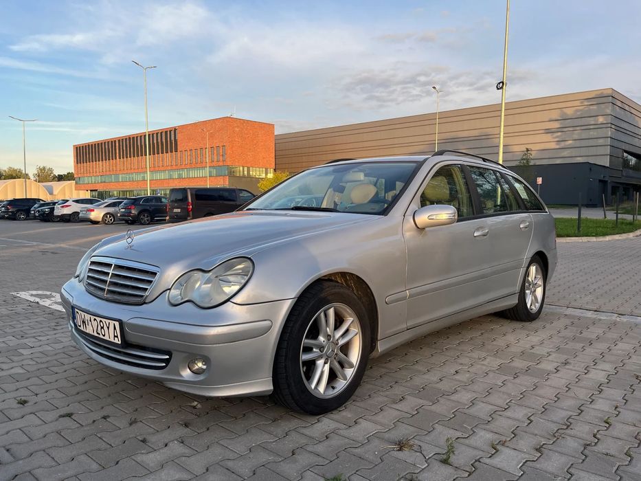 Mercedes-Benz Klasa C W203 1.8 kompressor 06', zadbany, lift, LPG, bluetooth, klima, alu