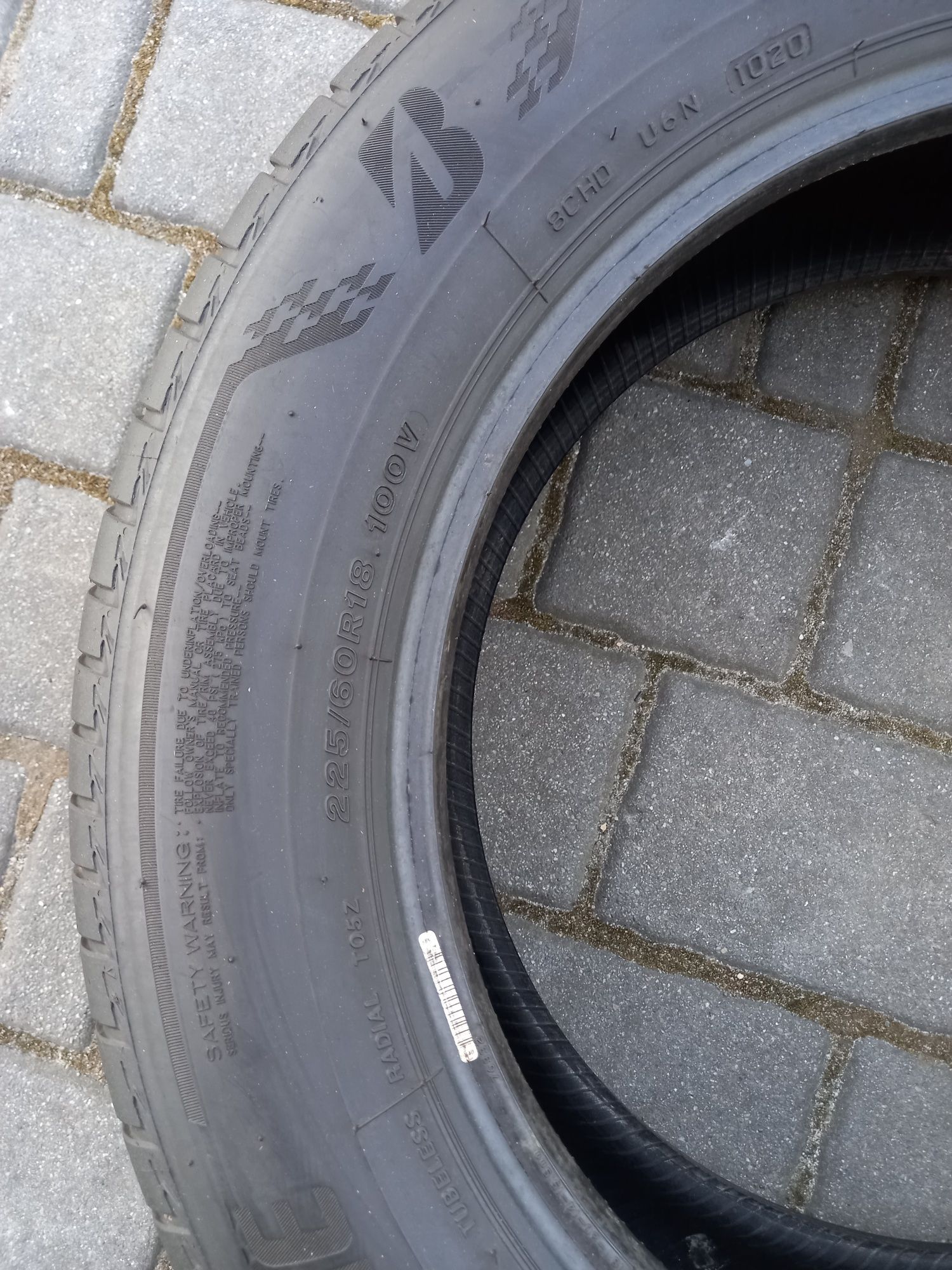 Opona Letnia Bridgestone Turanza 225/60/18 DOT 1020 1 sztuka