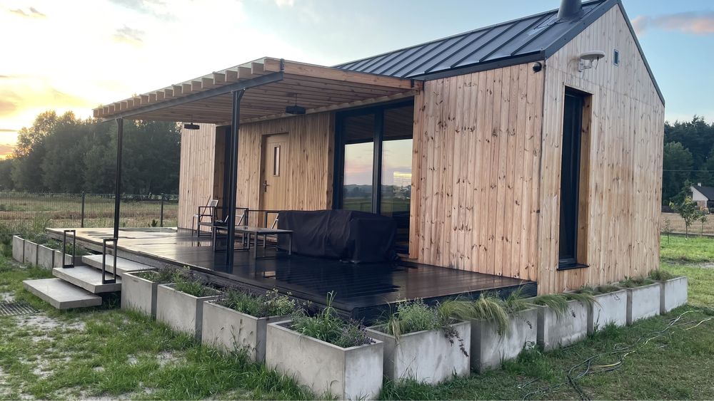 Dom całoroczny 41 m2 mobilny budynek skandynawski modułowy