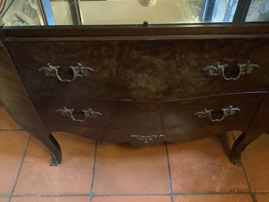 Móvel Luís XV 166x80x41 cm AxLxP