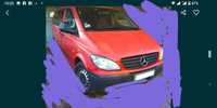 Мінівен Mercedes Benz Vito 109 CDI. Червоного кольору