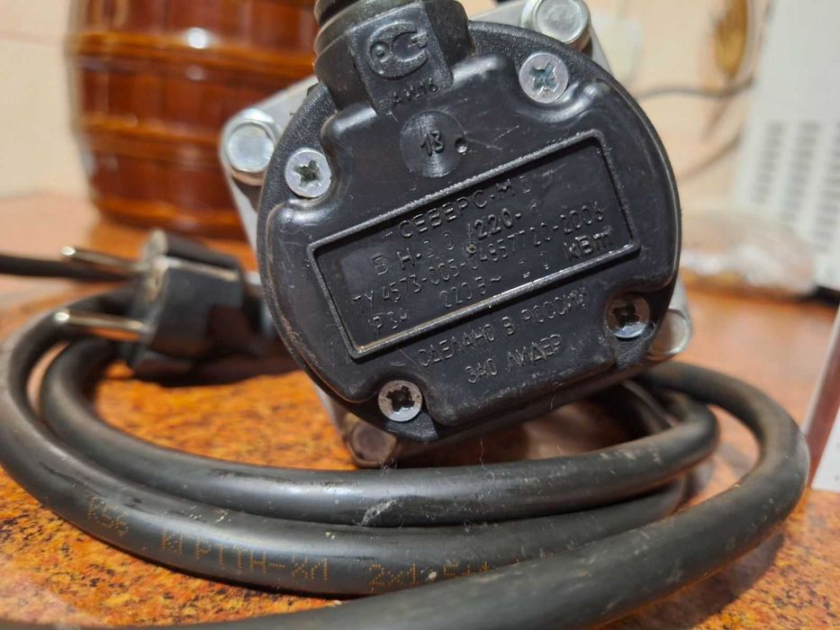 Продам автомобільний підігрівач Северс м-с