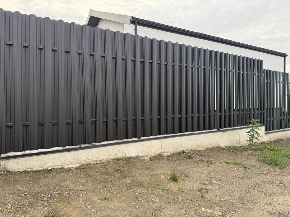 Паркан з металевих штахет під КЛЮЧ + монтаж в Луцьку