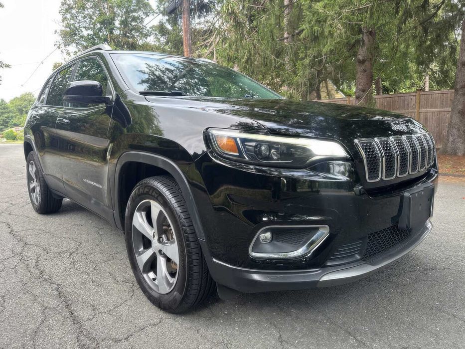 Jeep Cherokee Limited      2019