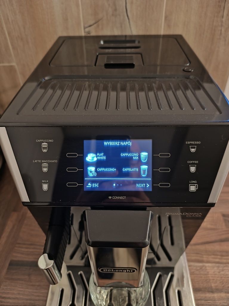 Ekspres DeLonghi Primadonna Class ECAM 550.55