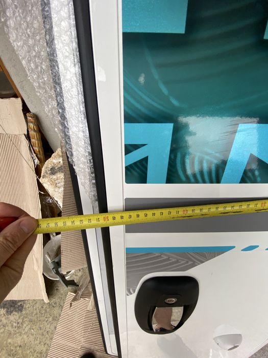 Дверь кемпер караван автодом