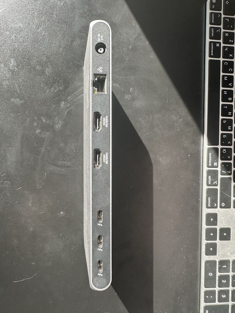 Докстанція Satechi Thunderbolt 4 Dock 100W