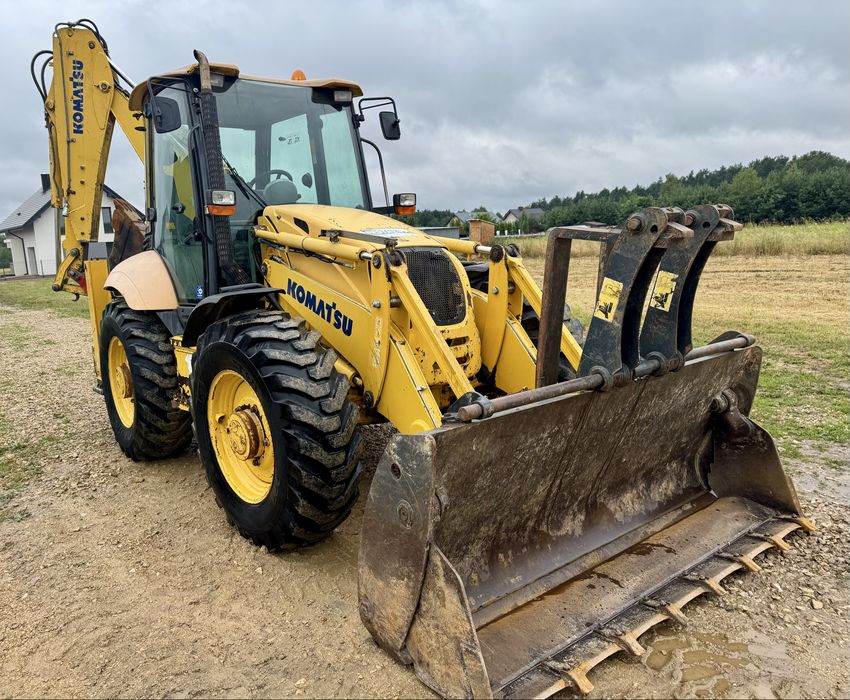 Komatsu wb93s  koparko ładowarka komatsu WB93S  4cx