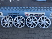 Продам комплект титанів 5/112 R18 Seat  Cupra