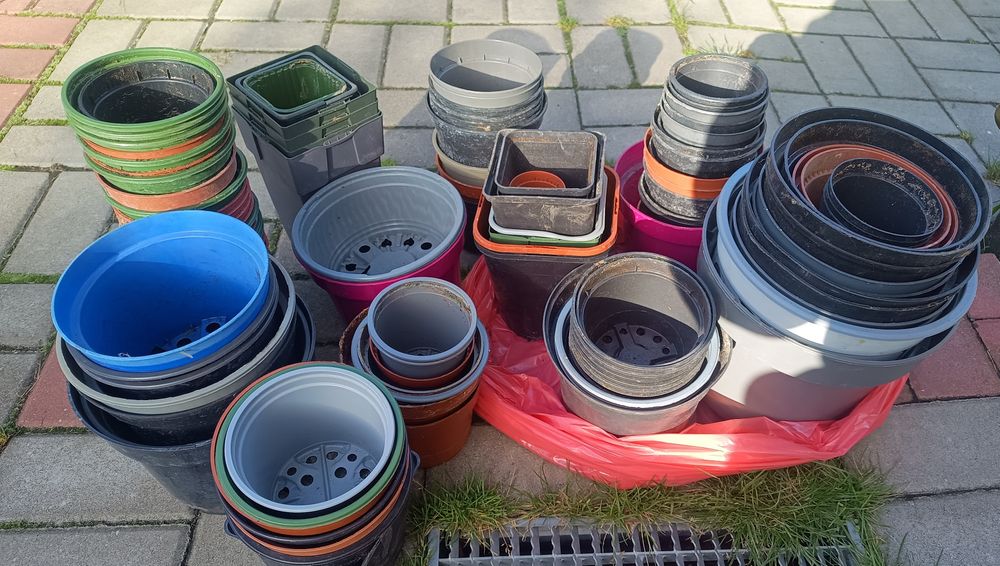 Doniczki produkcyjne 129szt