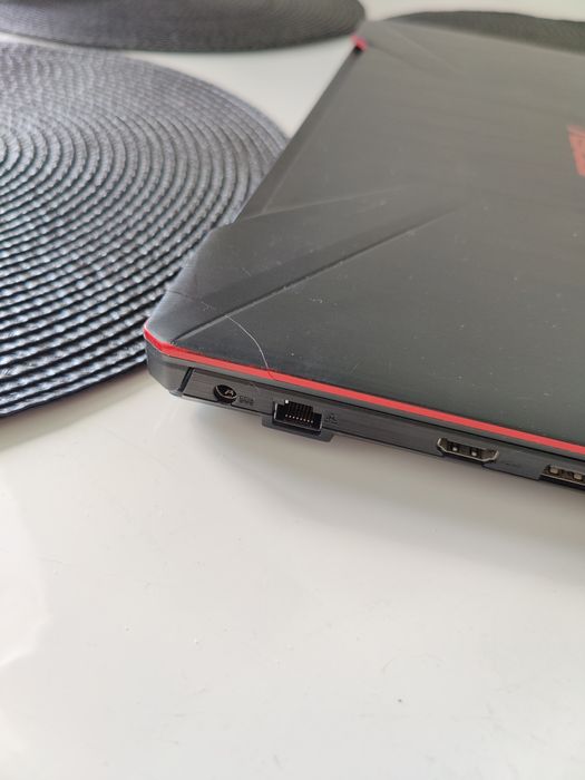 Ігровий ноутбук 15.6 Asus FX503v / GTX 1060-3gb /i5-7300hq/16gb/ssd256