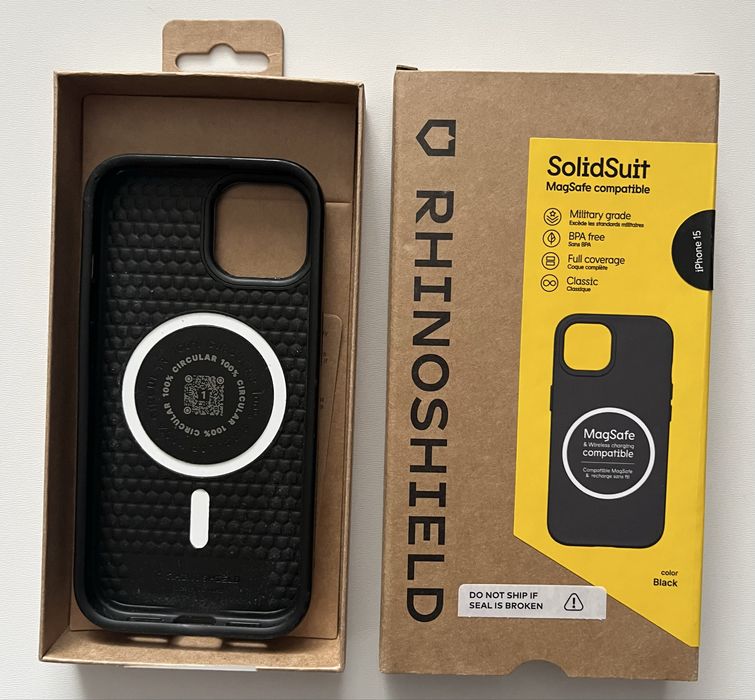 RhinoShield SolidSuit iPhone 15 etui czarne MagSafe 3,5m ochrony
