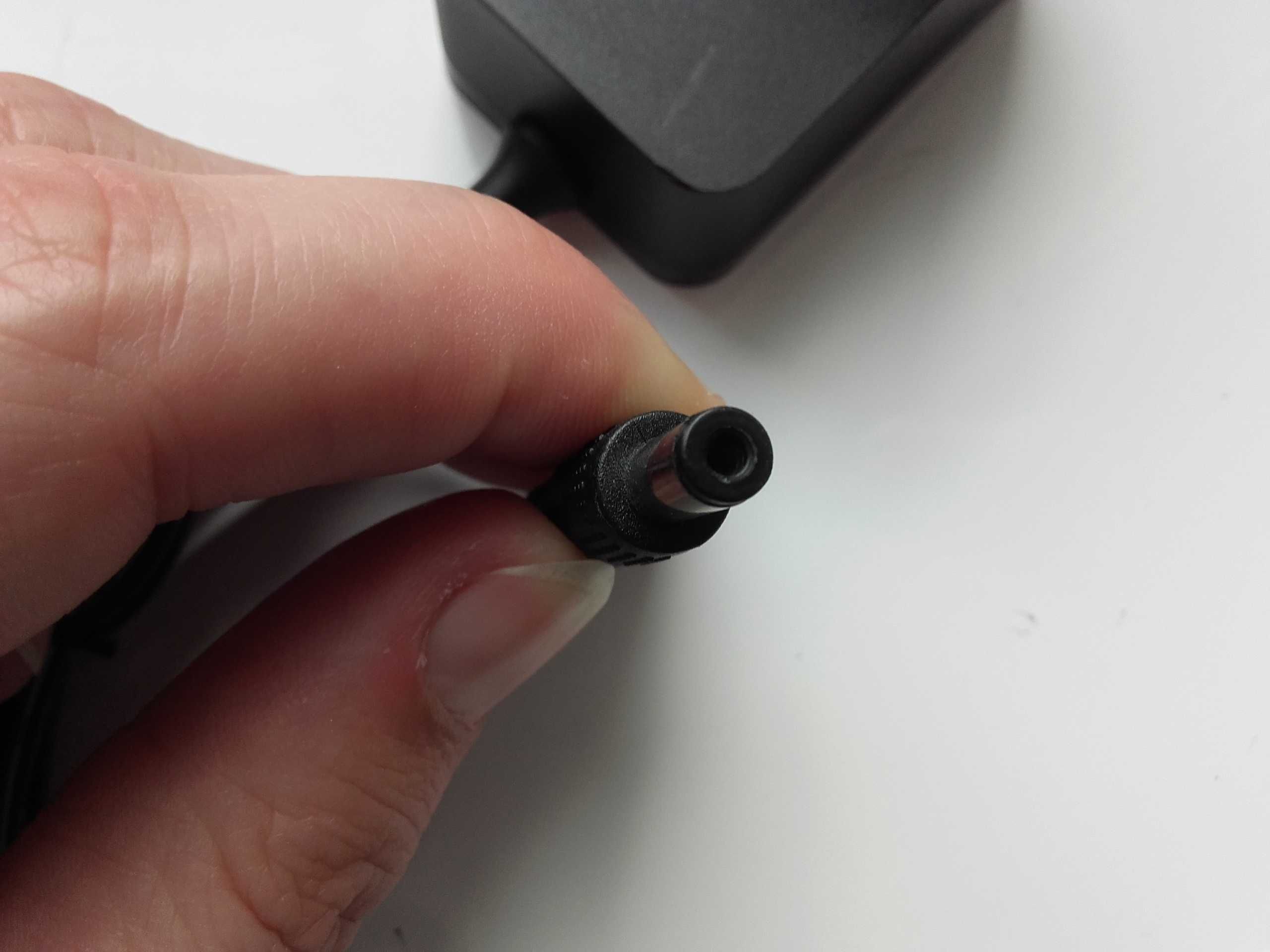 Zasilacz DC 12V - 1A, 5,5mm x 2,5mm NOWY, 295O-120100 For LED