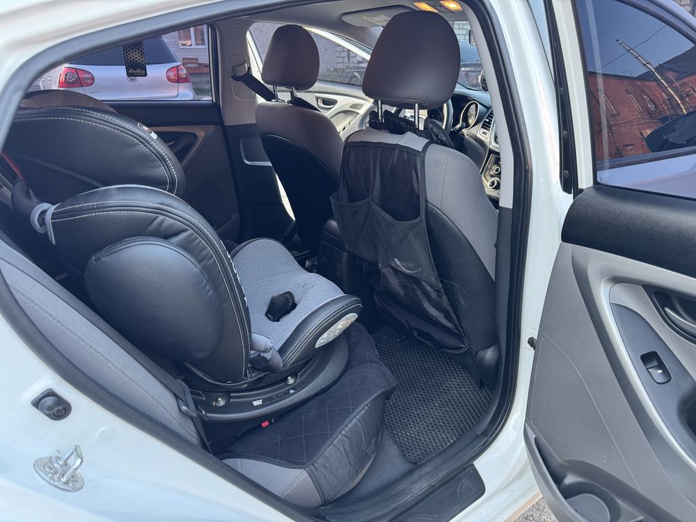 Продам Hyundai Elantra